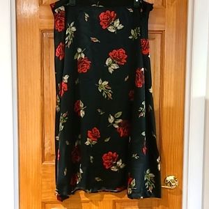 Adrian Jordan 22/24 long shiny skirt